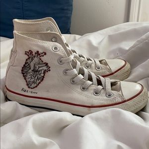 Custom heart converse
